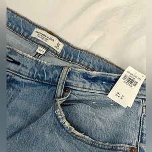 NWT Abercrombie curve love jeans